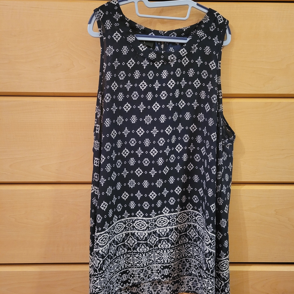 BCX Sleeveless Blouse